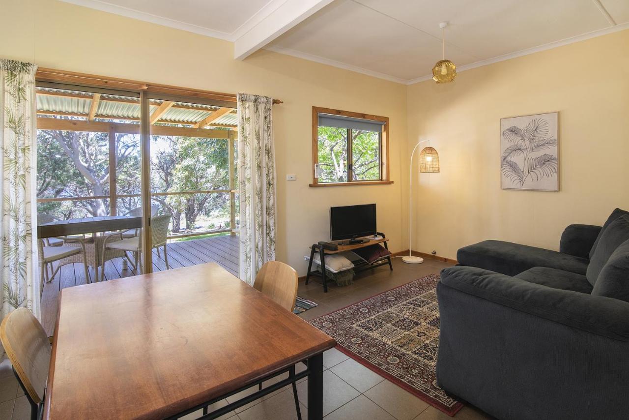 אוגוסטה Riverscape Cottages מראה חיצוני תמונה
