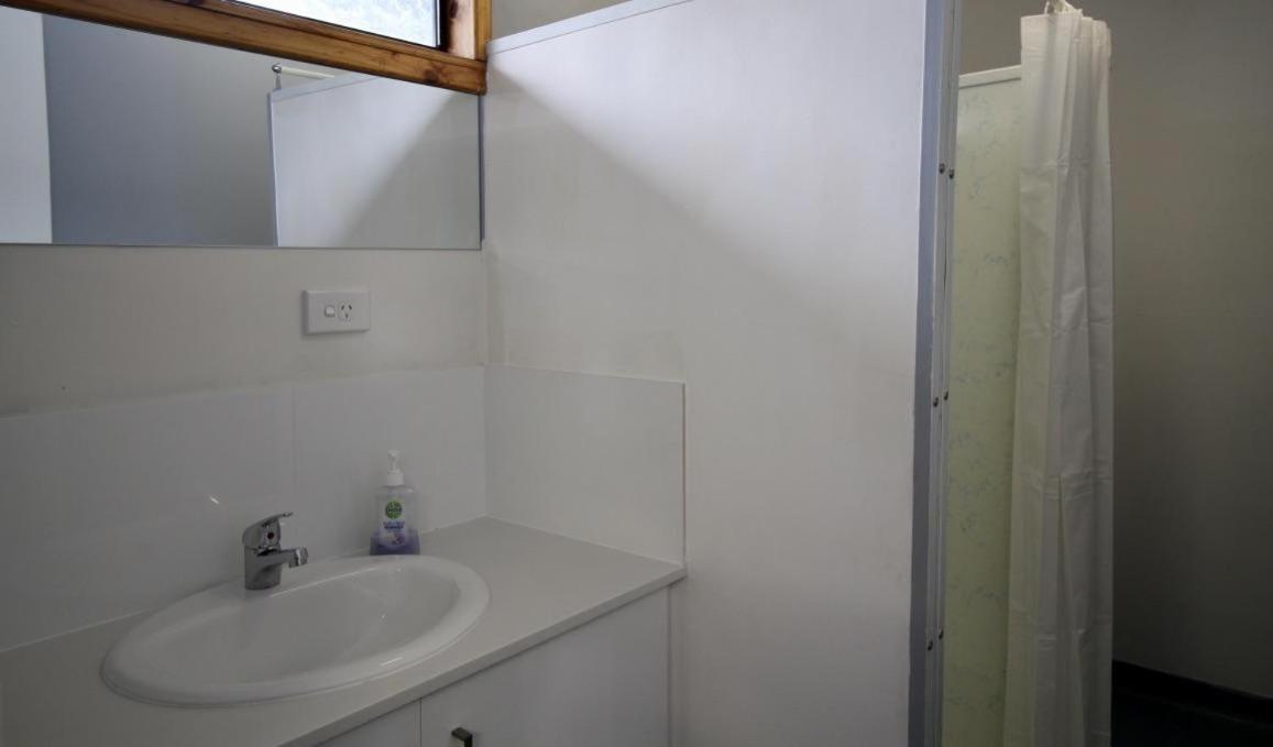אוגוסטה Riverscape Cottages מראה חיצוני תמונה